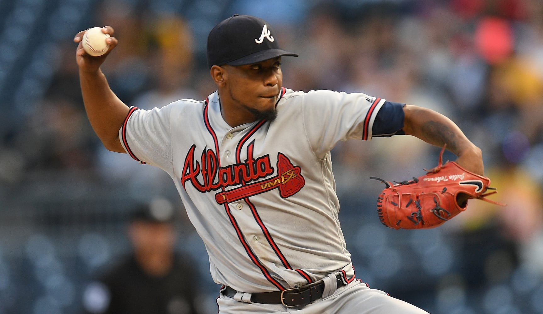 Photos: Braves seek sweep of Pirates