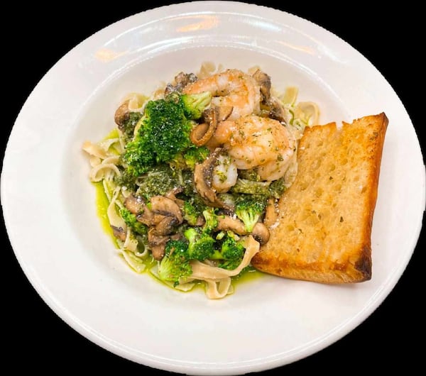 Pasta from the menu of Pastaholics. / Courtesy of Shaunya Noble