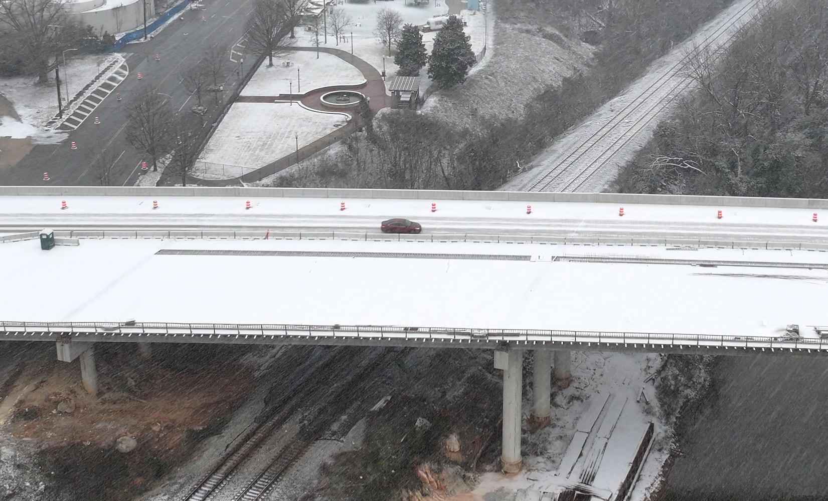 Photos: Snow, ice spreads in Georgia