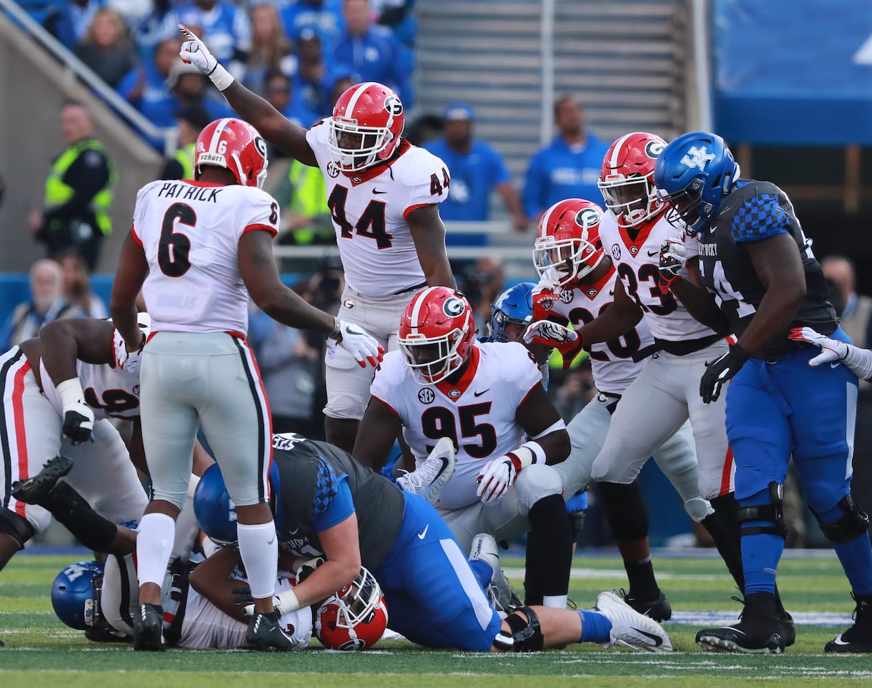 Photos: Bulldogs handle Kentucky, win SEC East title