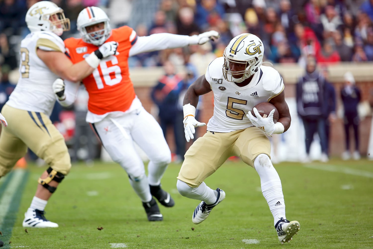 Photos: Georgia Tech plays at Virginia