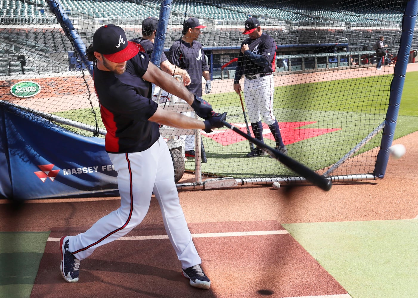 Photos: Braves get in some practice before the playoffs