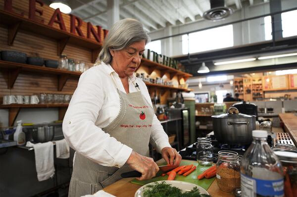  Learn how to make bread at butter with Lyn Deardorff.