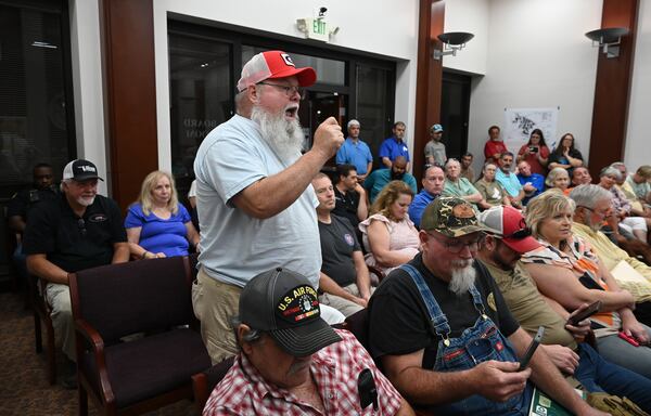 Raye Jones speaks against an upcoming solar farm near Oaky Woods Wildlife Management Area during Houston County Zoning Appeals meeting at the Houston County Annex Building, Tuesday, August 26, 2024, in Warner Robins. (Hyosub Shin/AJC)