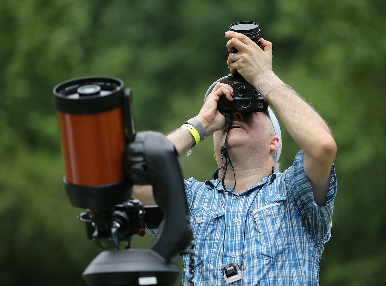 Eclipse draws crowds