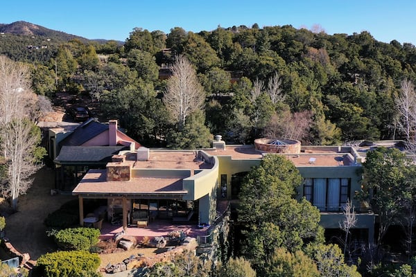 The house owned by actor Gene Hackman and his wife Betsy Arakawa stands Thursday, Feb. 27, 2025, in Santa Fe, N.M. (AP Photo/Roberto E. Rosales)