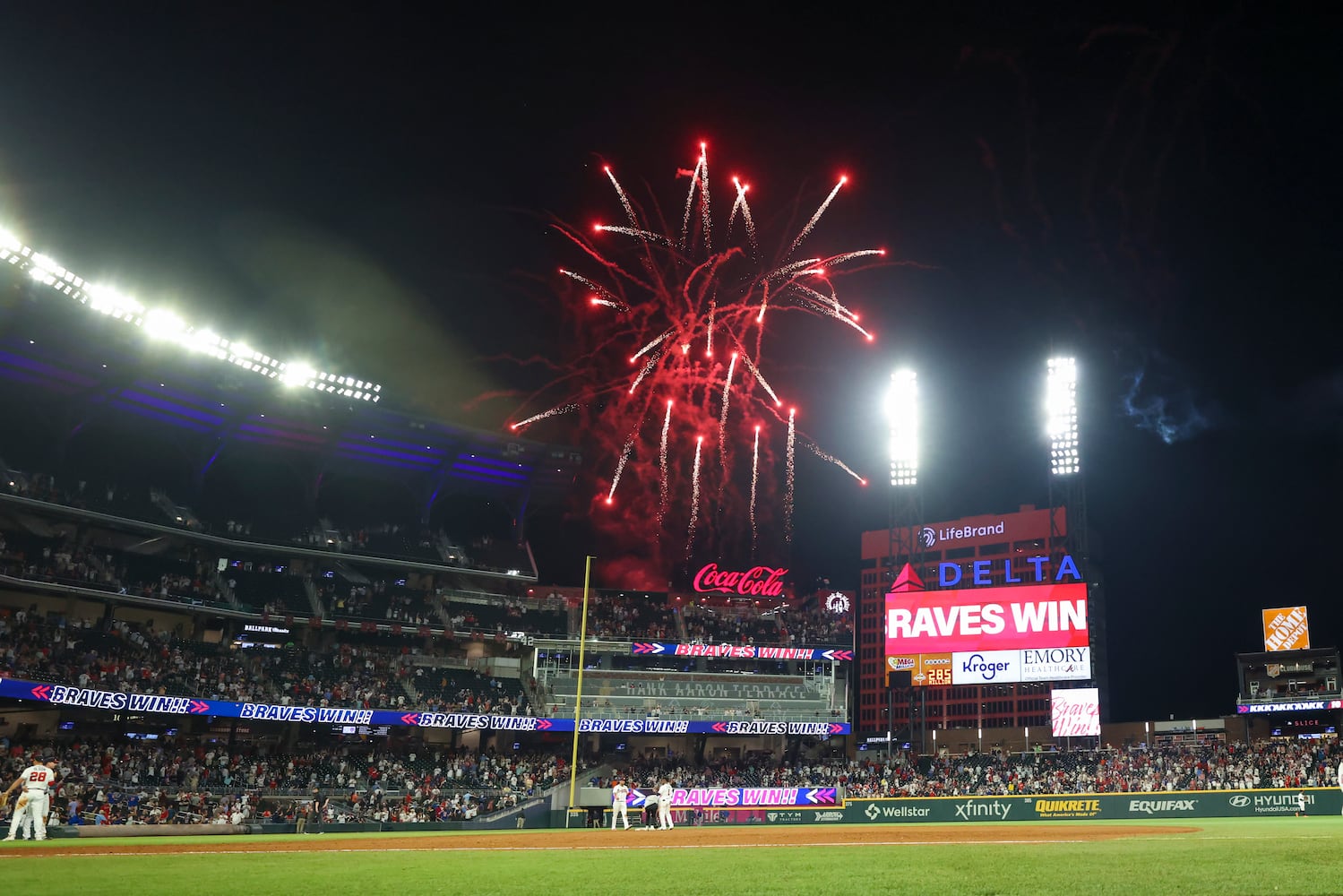 060723 BRAVES PHOTO