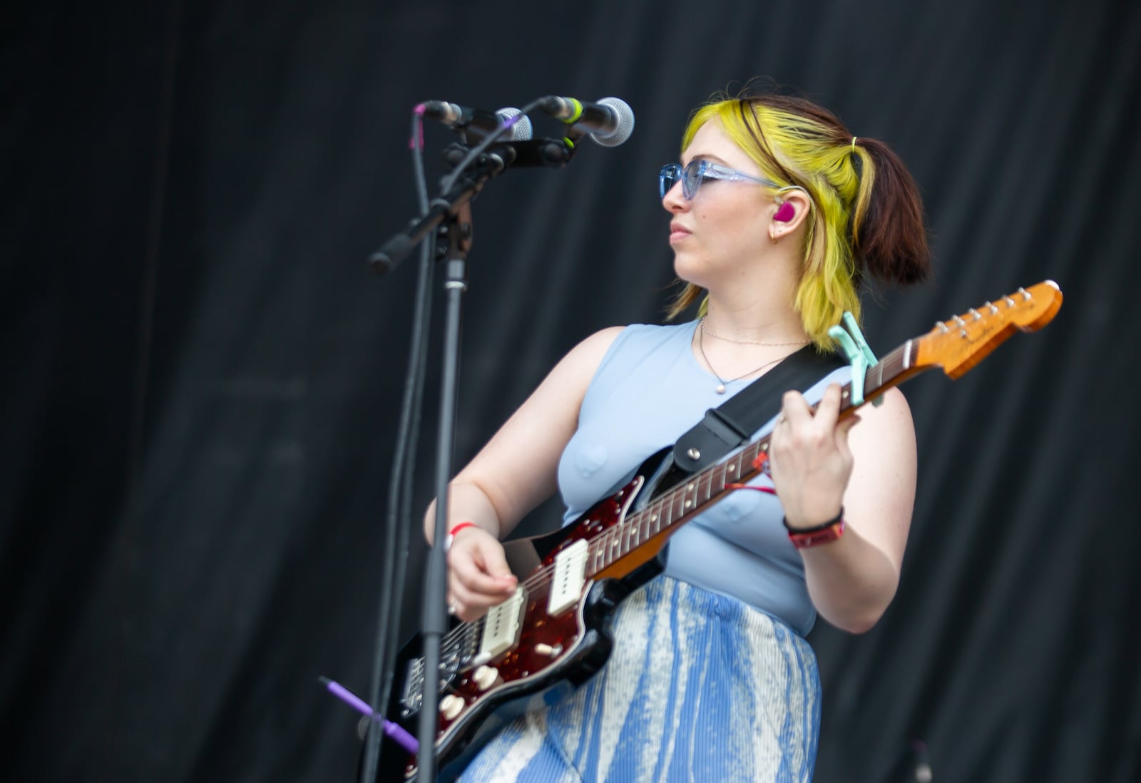 The duo Cafune perform an early set at Piedmont stage on the second day of the Shaky Knees Music Festival at Atlanta's Central Park on Saturday, May 6, 2023. (RYAN FLEISHER FOR THE ATLANTA JOURNAL-CONSTITUTION)