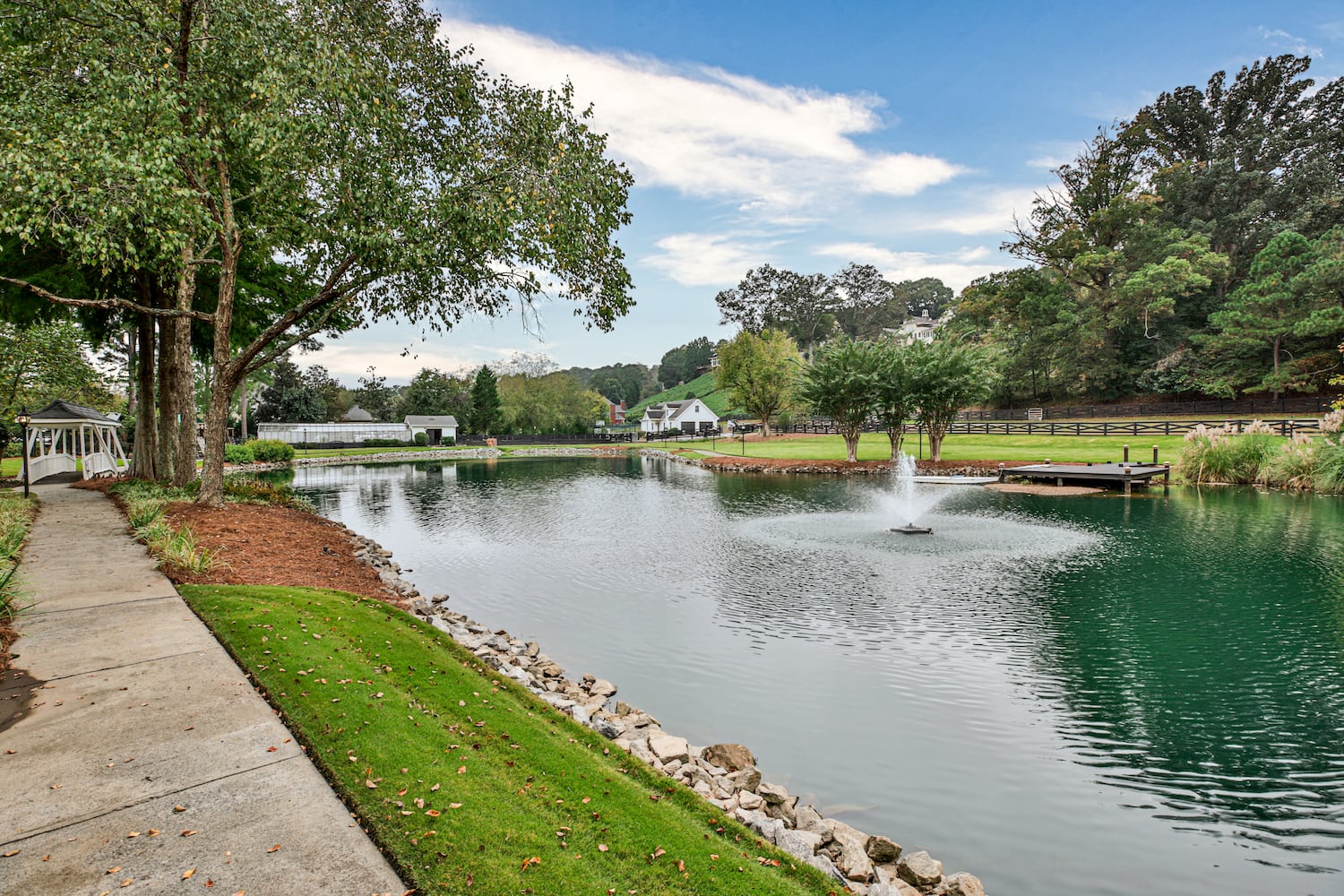 $6 million equestrian estate hits the market on Chattahoochee River