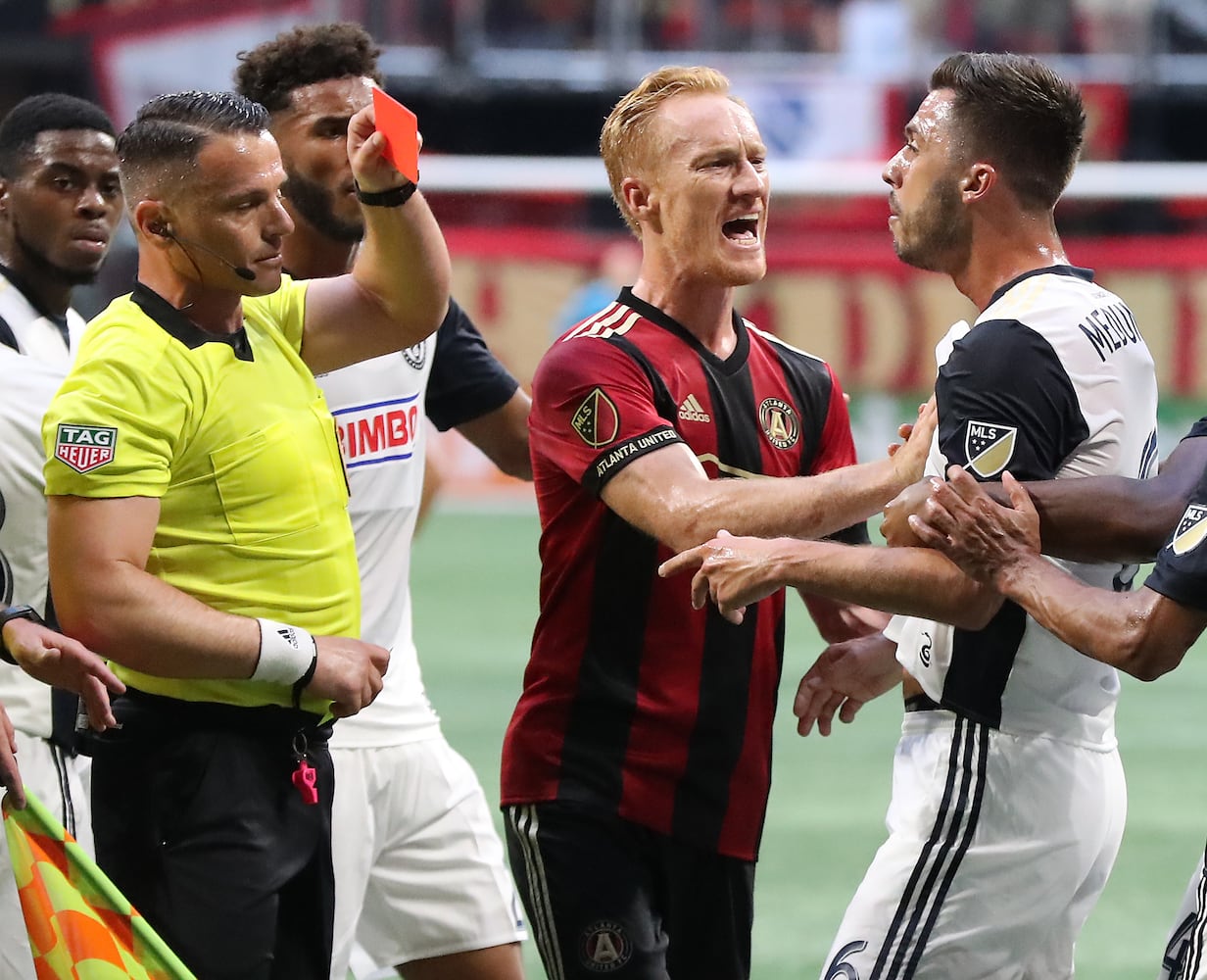 Photos: Mercedes-Benz roof open for Atlanta United match