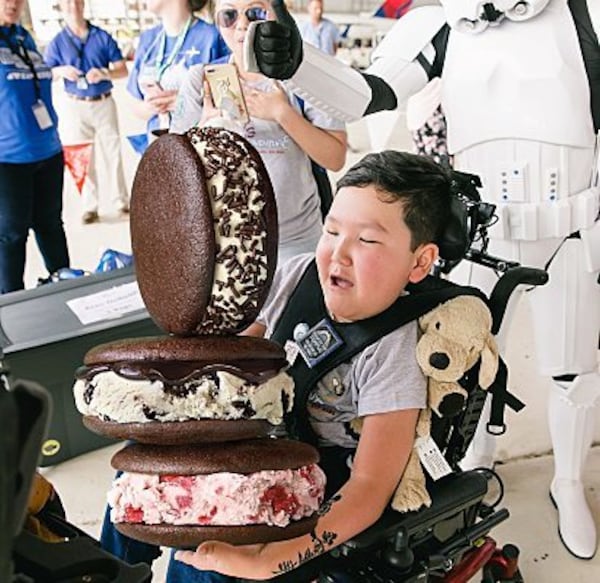 Enjoy ice cream while helping raise money for children with chronic and terminal illnesses at Häagen-Dazs Perimeter Mall this Friday.