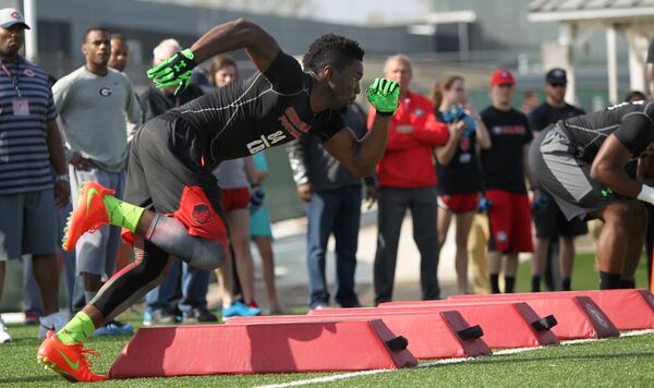 March 16, 2016 Athens - Georgia outside linebacker Leonard Floyd (84) runs a drill at UGA Pro Day. Twenty UGA players participated in Pro Day. TAYLOR CARPENTER / TAYLOR.CARPENTER@AJC.COM