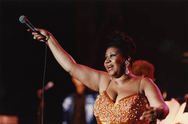 Aretha Franklin performs at Chastain Park Amphitheatre in 1993.