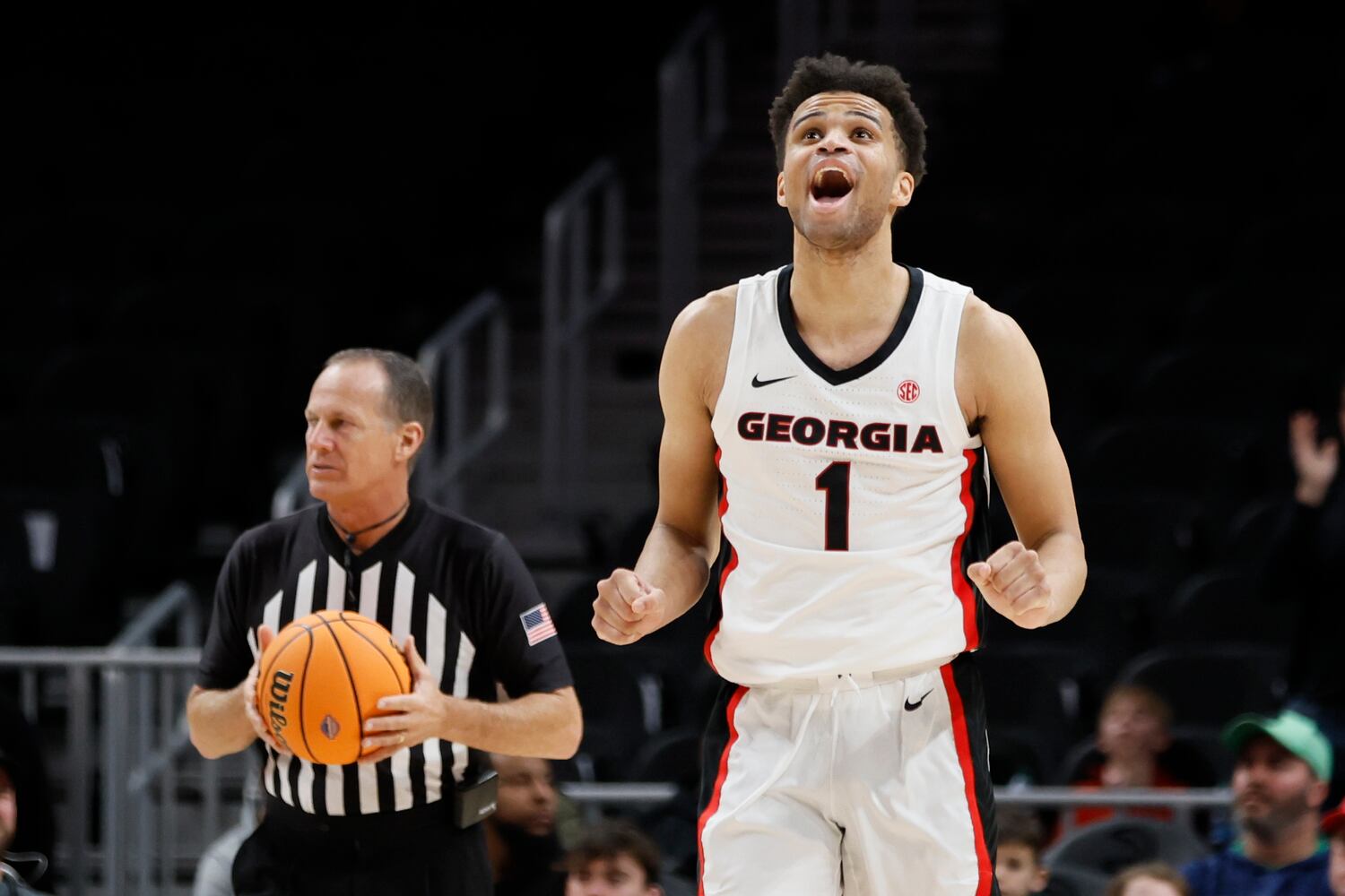 Bulldogs guard Jabri Abdur-Rahim reacts after a play against the Fighting Irish during the second half Sunday night at State Farm Arena. (Miguel Martinez / miguel.martinezjimenez@ajc.com)