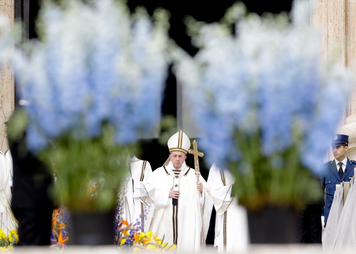 Photos: Pope Francis celebrates Easter Mass at the Vatican