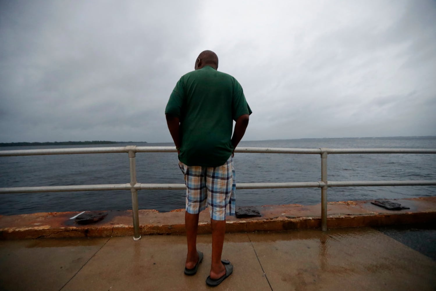 Photos: Florida Panhandle battens down for Hurricane Michael