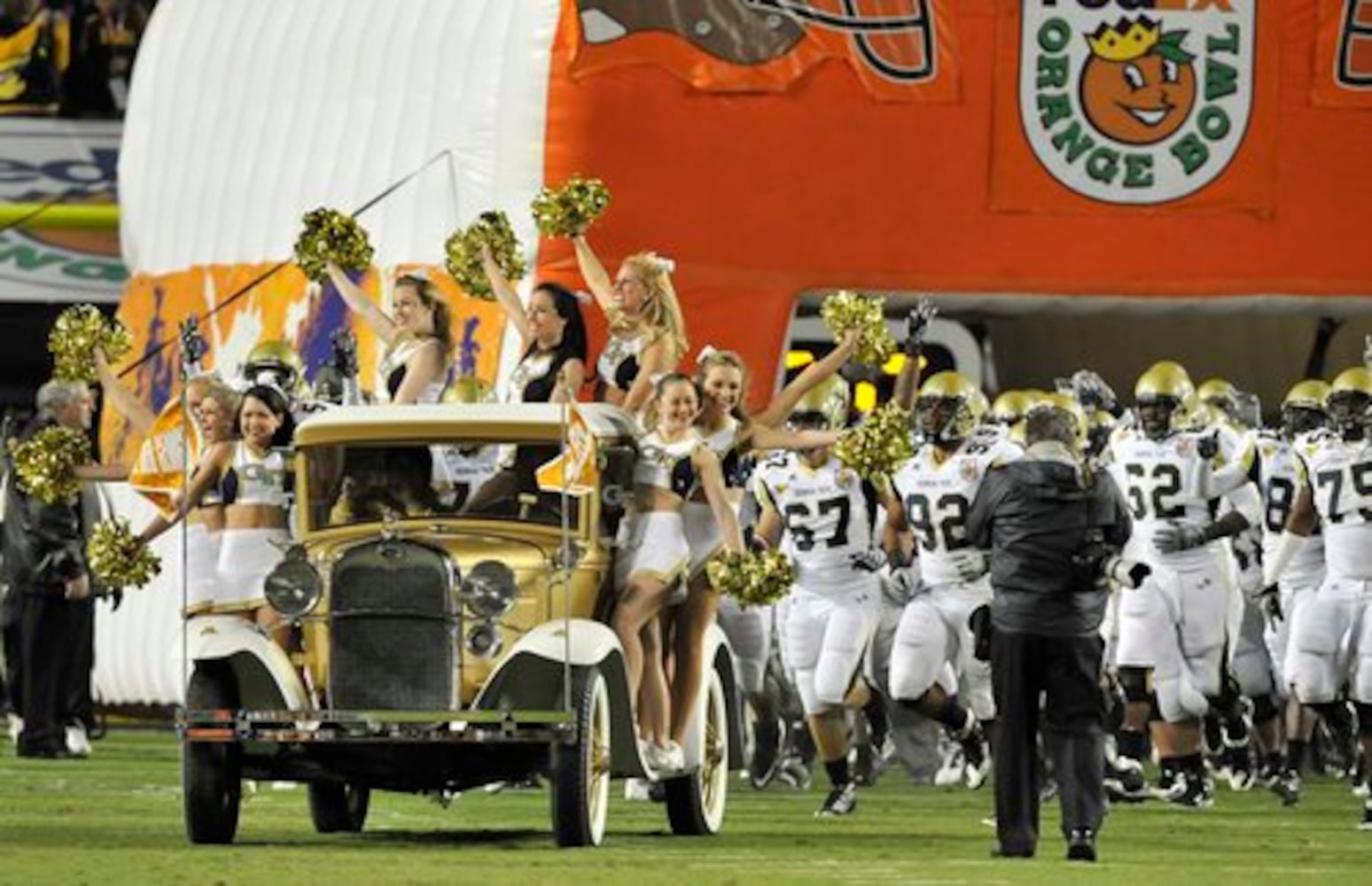 Orange Bowl photos: Georgia Tech vs. Iowa