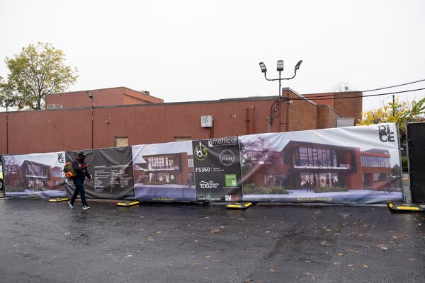 A construction fence around part of the Russell Innovation Center for Entrepreneurs in Atlanta on Tuesday, Nov. 21, 2023. Photo by Ben Gray ben@bengray.com