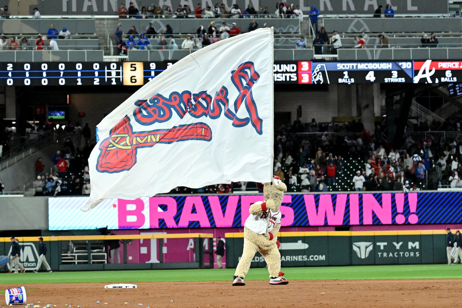 Braves vs. D'Backs home opener