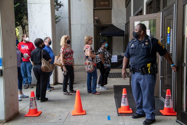 Employees were allowed back into the DeKalb County Courthouse following Thursday's threat.