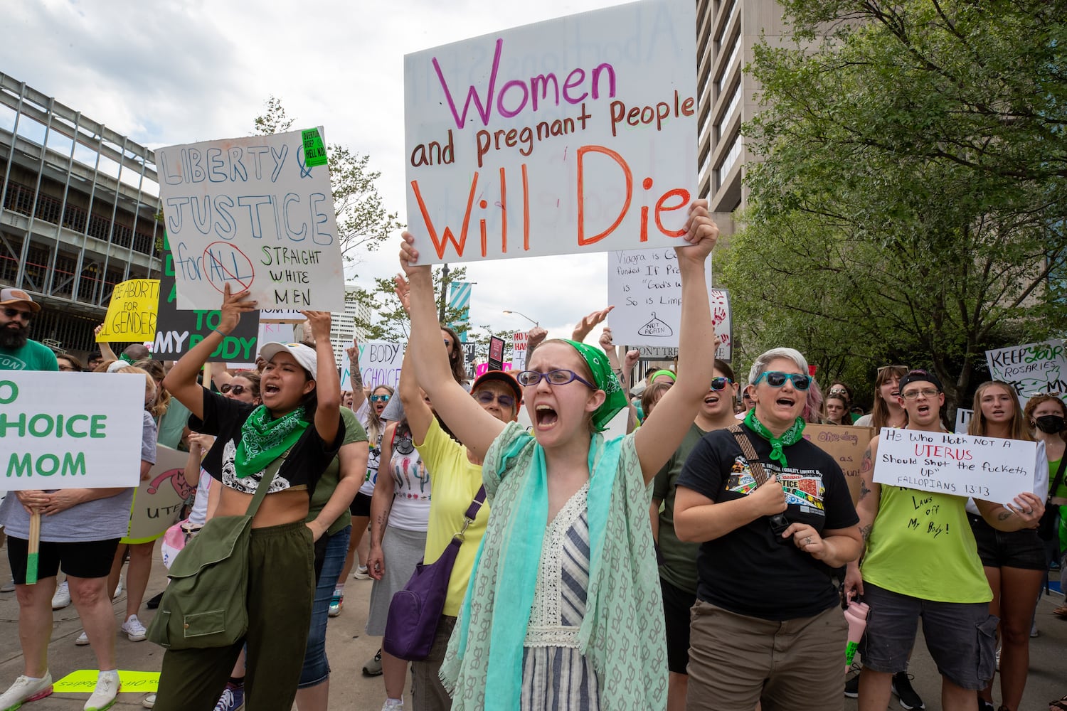 Abortion rights activists protester