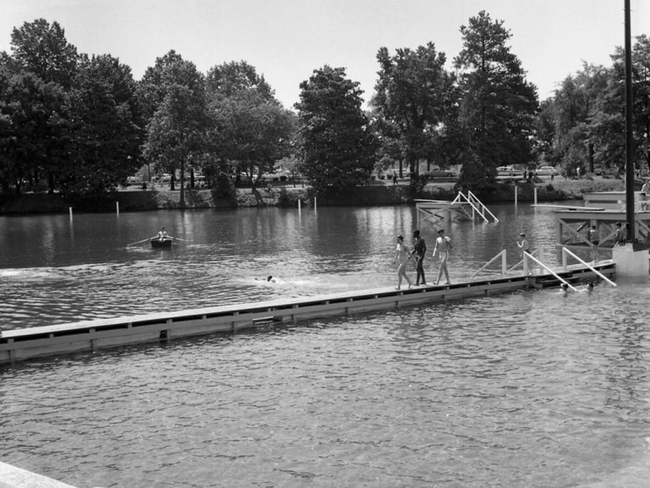 Photos: How Atlanta pools integrated in 1963