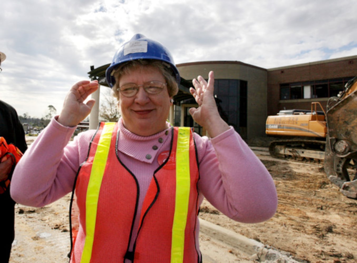 Americus says goodbye to hospital damaged by tornado