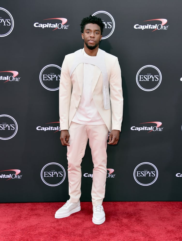 Photos: 2018 ESPY Awards red carpet arrivals