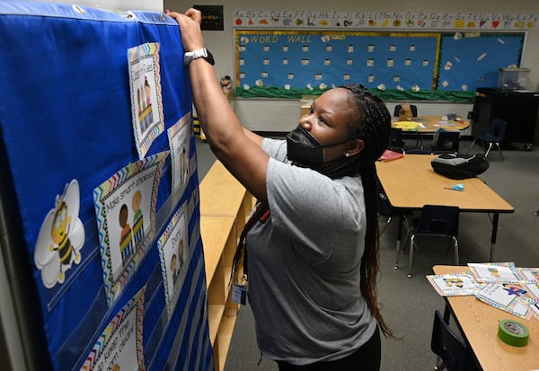 July 28, 2022 Snellville - Cherrelle Lewis, kindergarten teacher, prepares for her classroom for new school year at Anderson-Livsey elementary school in Snellville on Thursday, July 28, 2022. (Hyosub Shin / Hyosub.Shin@ajc.com)