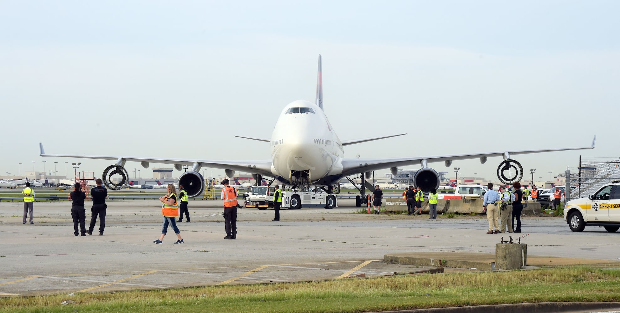 Historic Delta 747 moves to flight museum