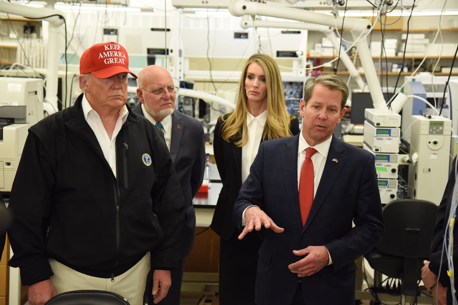 PHOTOS: Trump visits CDC in Atlanta amid coronavirus outbreak