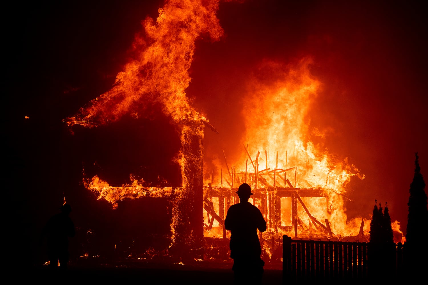 Photos: Deadly wildfires blaze through northern, southern California