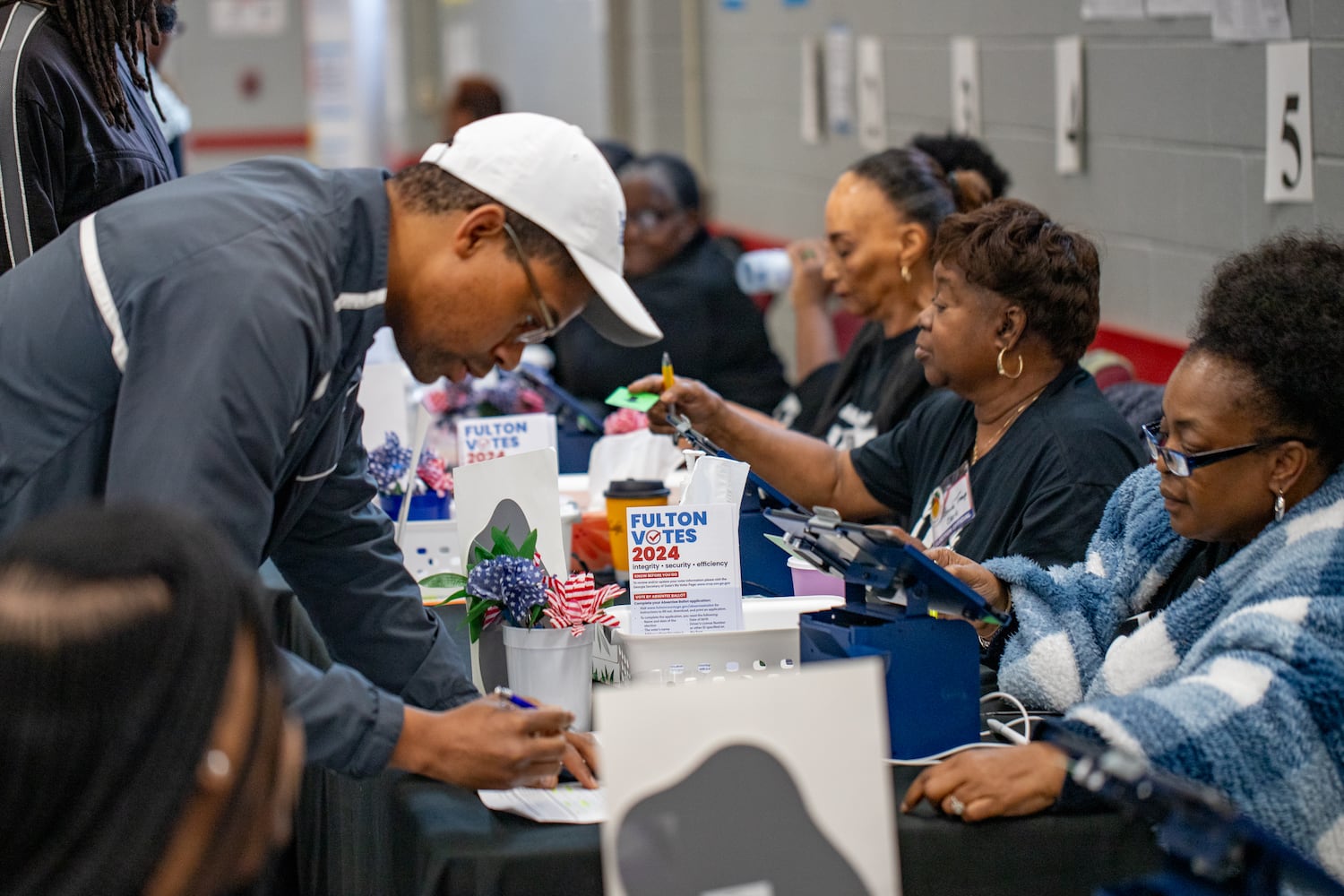 The last day of early voting in Georgia takes place on Friday, November 1, 2024 at C.T. Martin Natatorium and Recreation Center in South Fulton County.  The polling location had a steady stream of voters throughout the day.  (Jenni Girtman for The Atlanta Journal-Constitution)