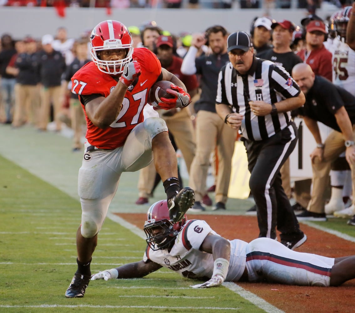 Photos: Bulldogs outlast South Carolina, improve to 9-0