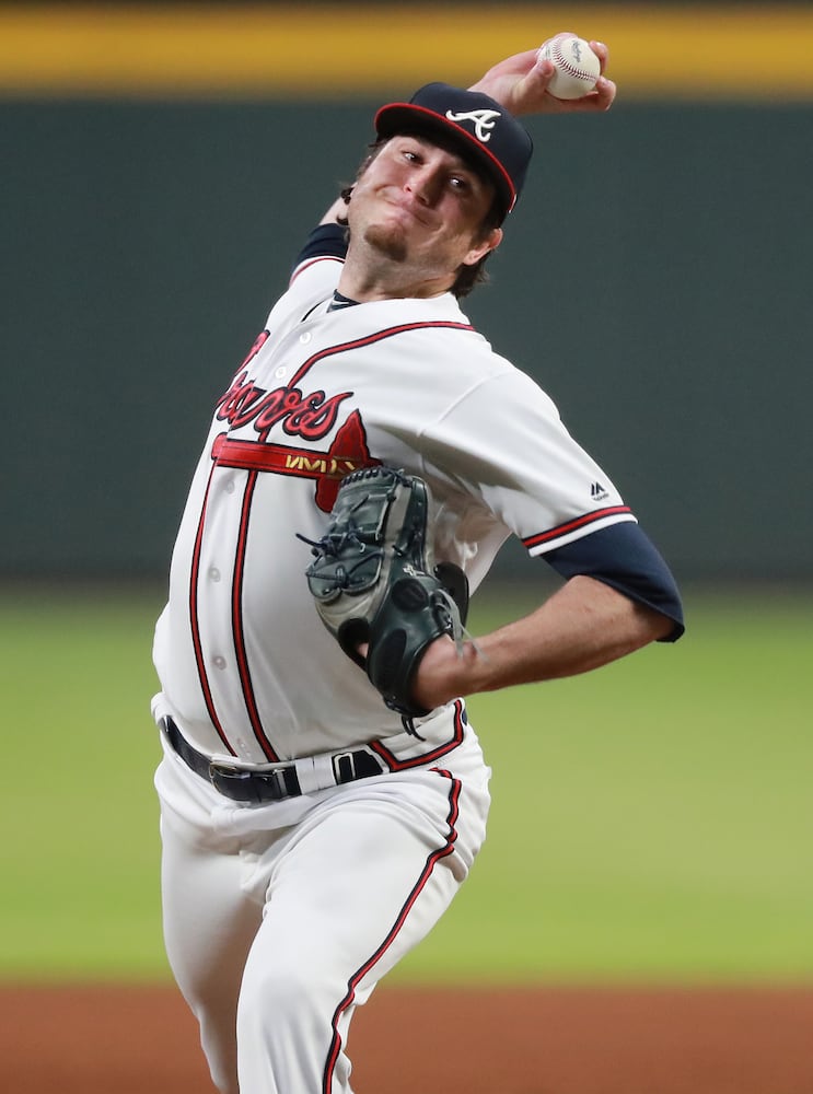 Photos: Braves’ Austin Riley crushes home run in Braves’ win