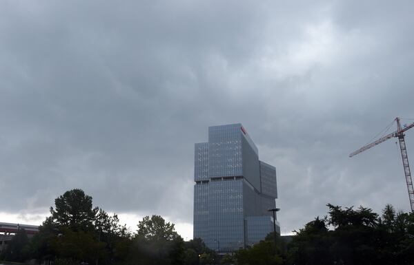 Storm clouds form as rain moves into the Dunwoody area Thursday. KENT D. JOHNSON / KDJOHNSON@AJC.COM