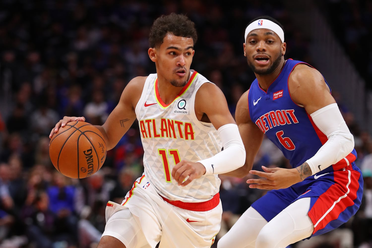 Photos: Hawks open season against Pistons