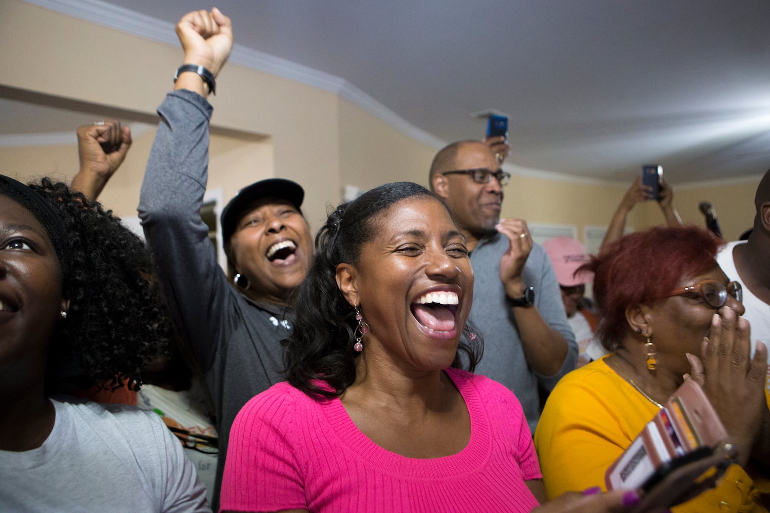 PHOTOS: A long election night in Georgia