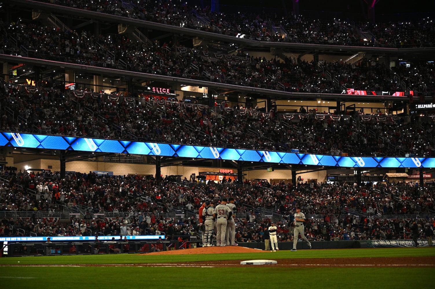 Braves vs. D'Backs home opener