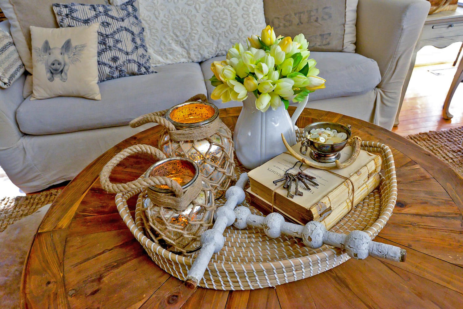 Antique finds give Atlanta home French, cottage flair