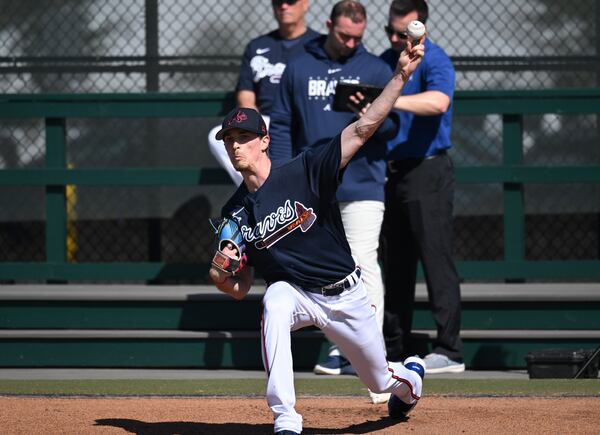 Atlanta Braves starting pitcher Max Fried (54) throws a pitch during Braves spring training at CoolToday Park, Thursday, Feb. 16, 2023, in North Port, Fla.. (Hyosub Shin / Hyosub.Shin@ajc.com)