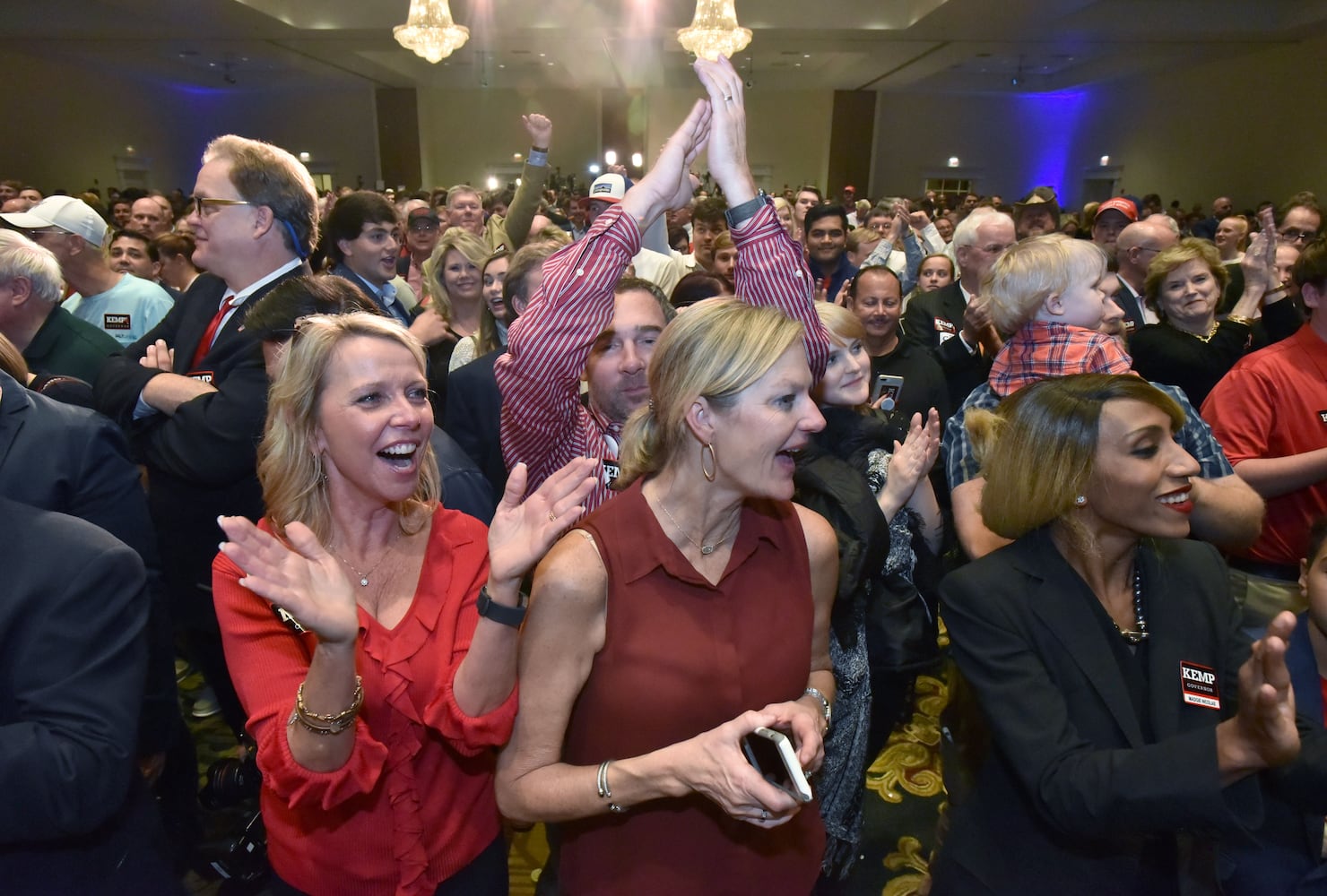 PHOTOS: A long election night in Georgia