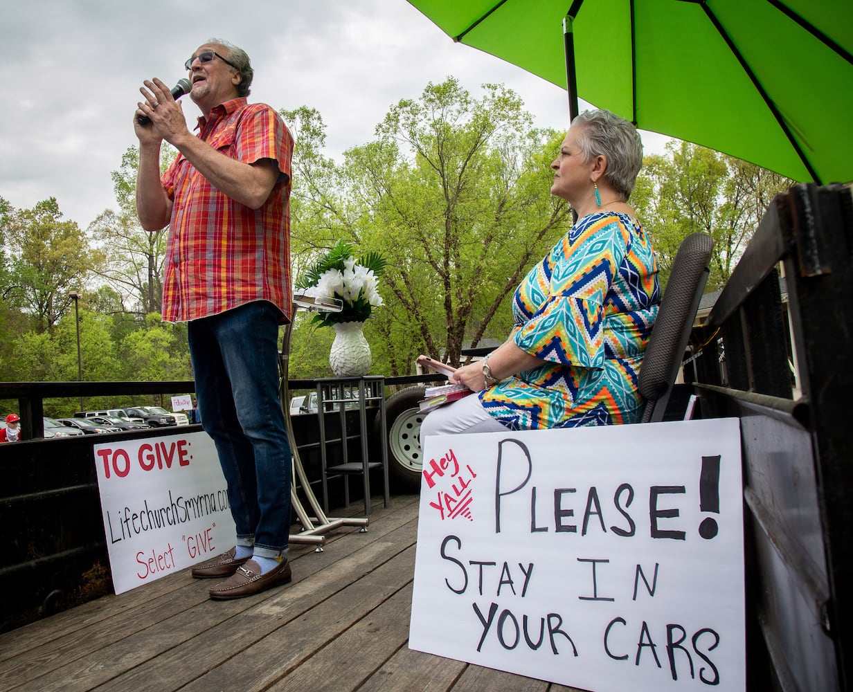 Churchgoers across metro Atlanta attend socially distant, drive-in services