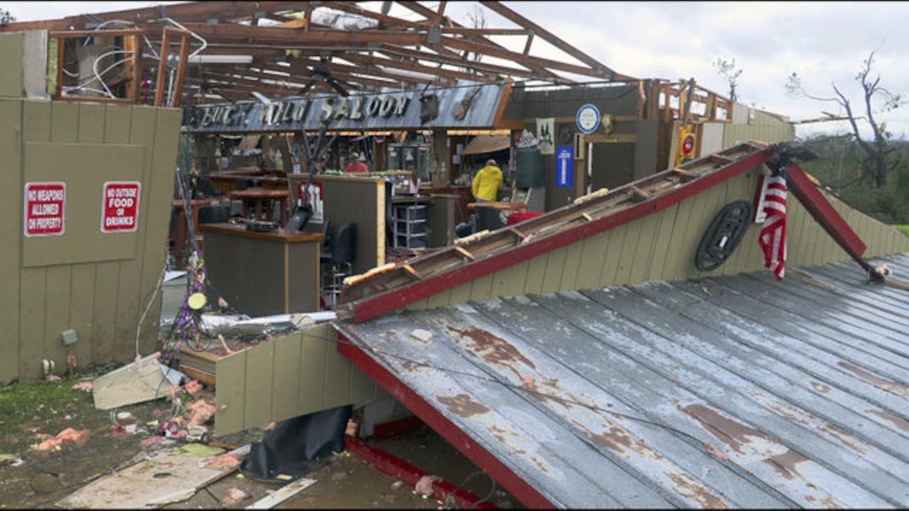 'The devastation is incredible': Tornadoes kill 23 in Alabama, damage homes in Georgia