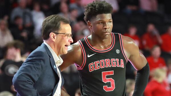 Georgia head coach Tom Crean confers with guard Anthony Edwards during a 63-48 victory over Texas A&M Saturday, Feb. 1, 2020, in Athens.   (Curtis Compton ccompton@ajc.com)