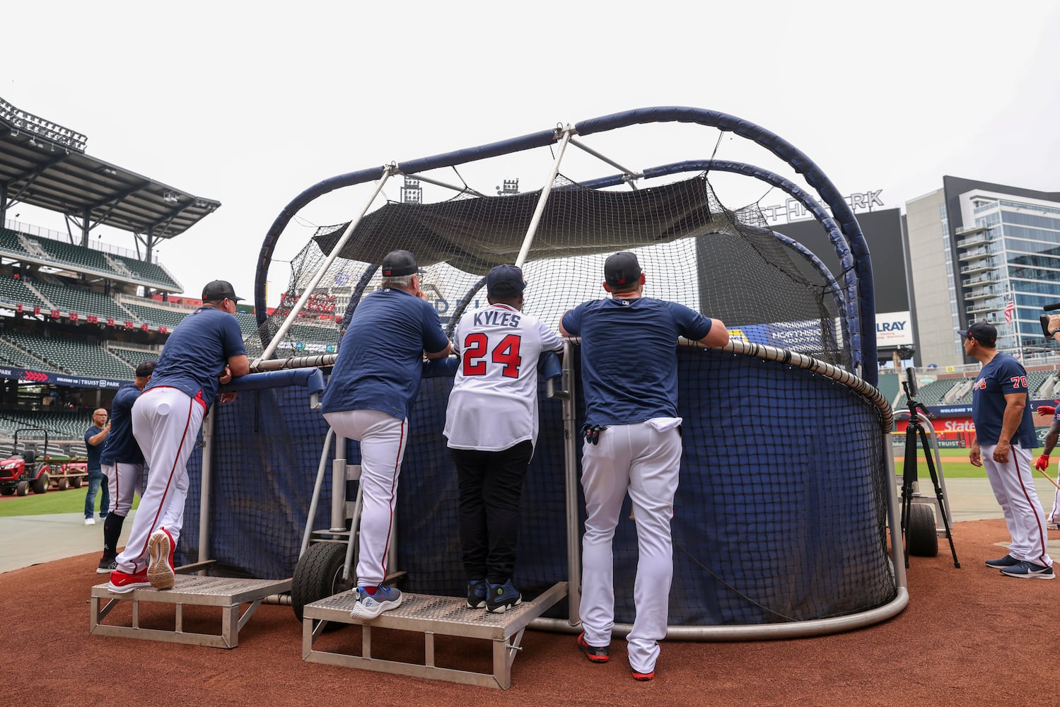 070123 BRAVES PHOTO