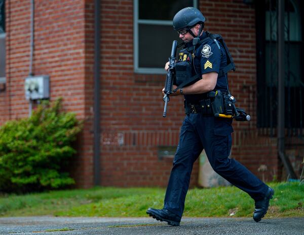 The Atlanta SWAT team worked a situation on Metropolitan Parkway.