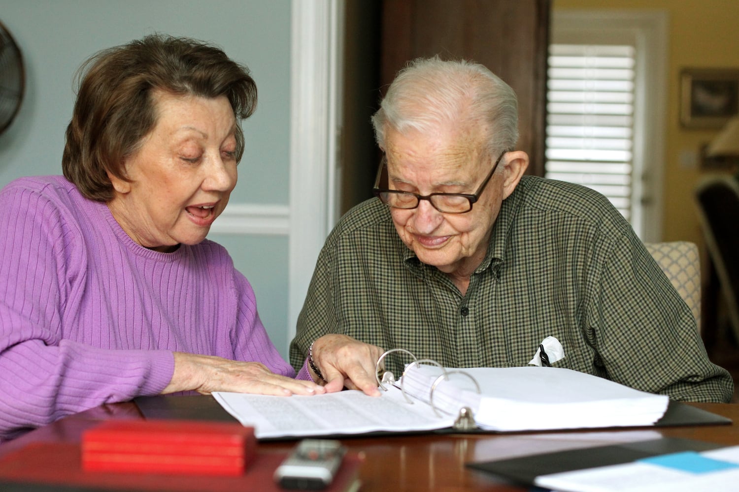 Decorated veteran reveals what it was like to serve as a 'replacement soldier' in WWII