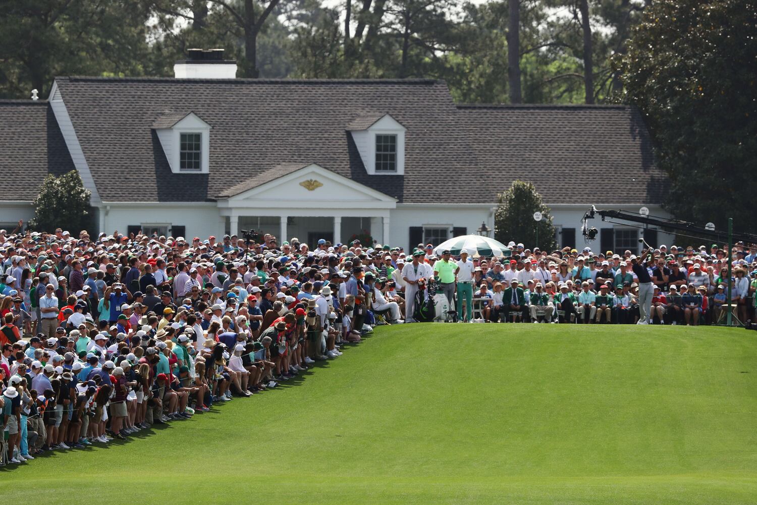 Photos: Tiger Woods at the 2019 Masters