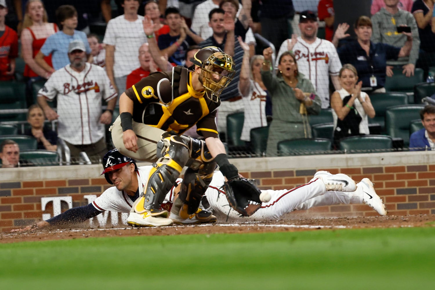 Atlanta Braves vs San Diego Padres